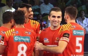 Who will become the 1st team to reach Pro Kabaddi Finals ? Gujarat Fortune Gaints or Bengal worrier Live qualifier match Who will become the 1st team to reach Pro Kabaddi Finals ? Gujarat Fortune Gaints or Bengal worrier Live qualifier match